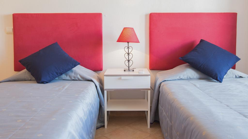 Apartamentos Quinta Da Praia Алвор Екстериор снимка